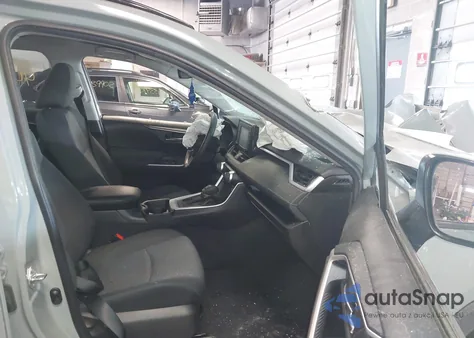 2021 Toyota Rav4 Xle из США, поврежденный, VIN 2T3P1RFV6MC145095